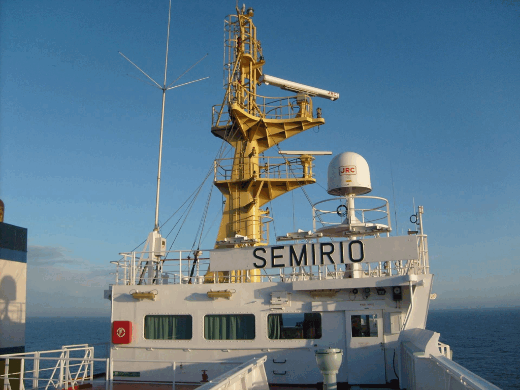 Greek owner locks in charter for panamax and extends capesize fixture