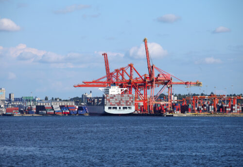 Vancouver moves record trade volumes as Canada grows exports beyond U.S.