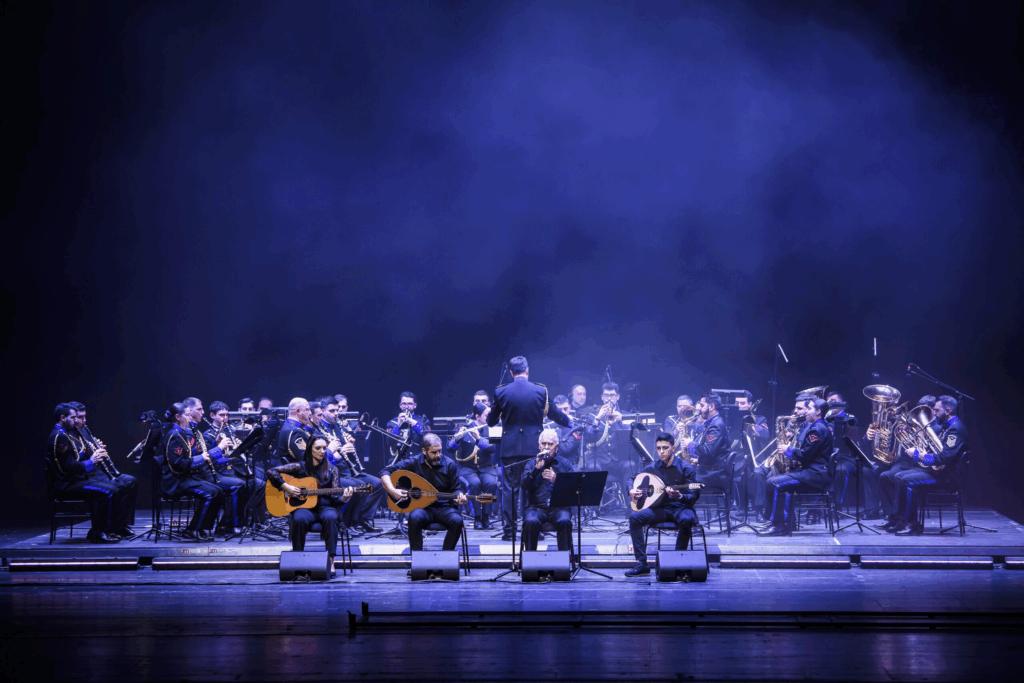 Greece pays tribute to late oil and shipping magnate V. Vardinogiannis