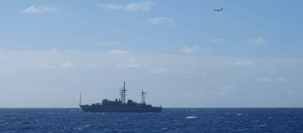 U.S. coast guard tails Russian military ship off Honolulu