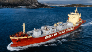 Hartmann and Heidelberg Materials team up on methanol-powered cement carrier