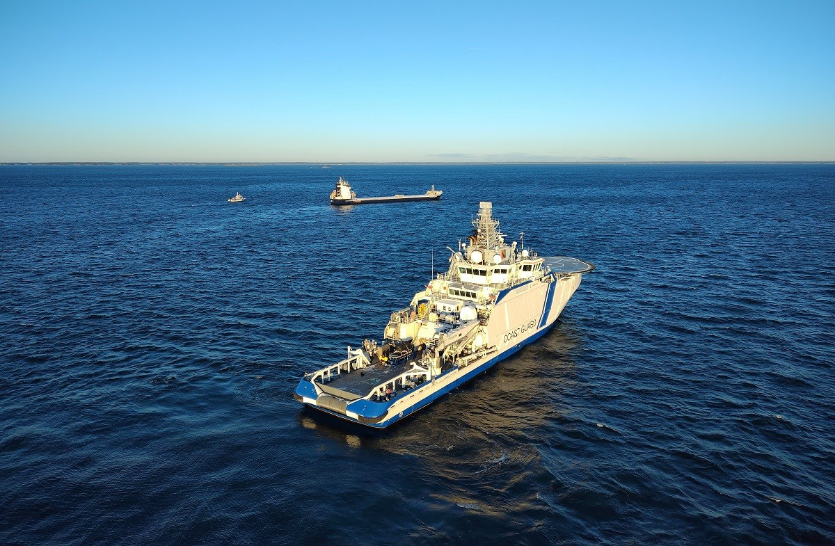 Cargo ship brought to port after Elisa cable damage in Gulf of Finland