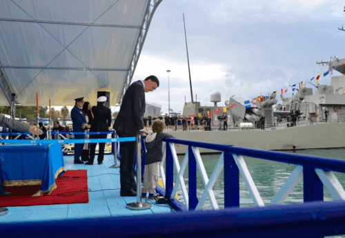 Κικίλιας από τον Αγιασμό των υδάτων στον Πειραιά: «Ενότητα, ομοψυχία και σύνεση»