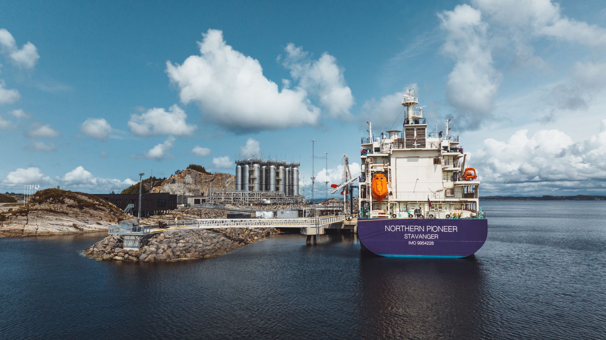 Three shipowners scoop charters for Northern Lights new CO₂ ships