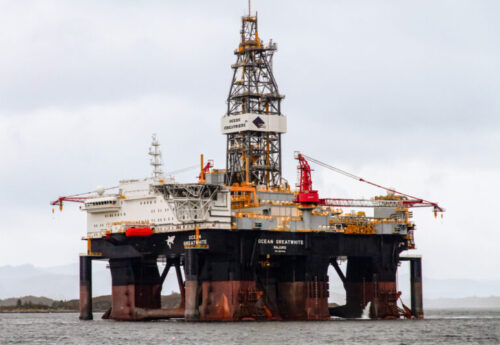 Oil rig Noble GreatWhite