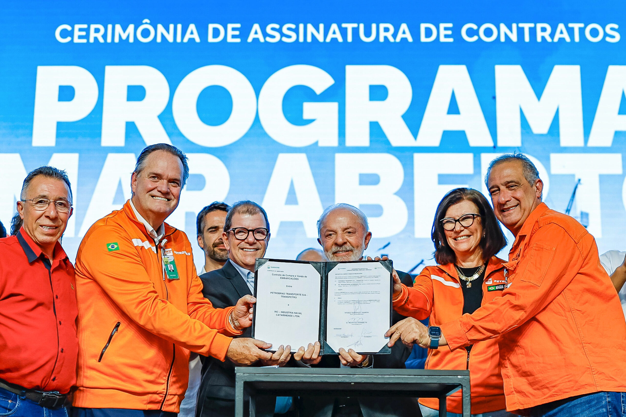 Petrobras signs R$2.8bn worth deals for gas carriers, barges, pushboats