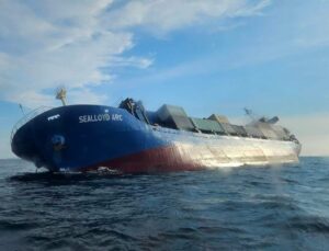 Thai authorities rescue crew after cargo ship takes on water