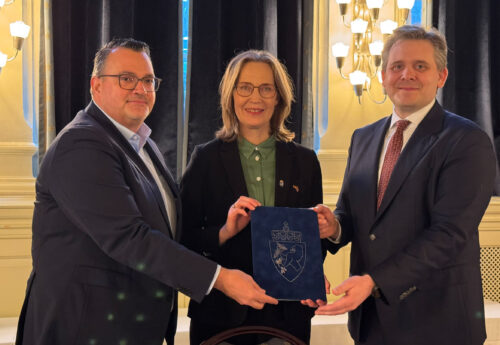 TKMS submarine contract signing