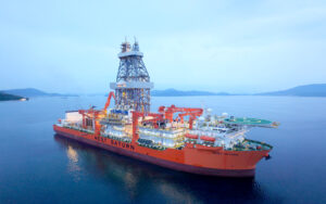 Drill ship West Saturn