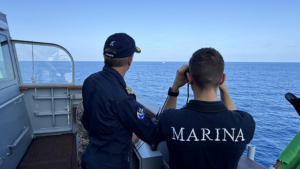 Pirates abandon Iranian-flagged vessel off coast of Somalia