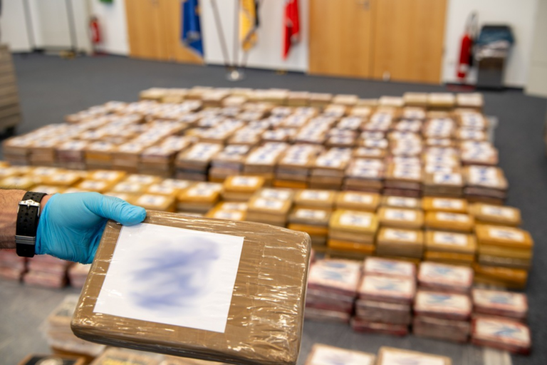 Hamburg: Cocaine worth €30m discovered in shipment of bananas