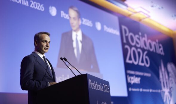 Greece seeks restoration of Strait of Hormuz status quo, says PM at Posidonia