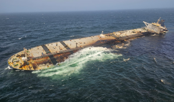 Specialist team boards stricken tanker off Oman as salvage vessels underway