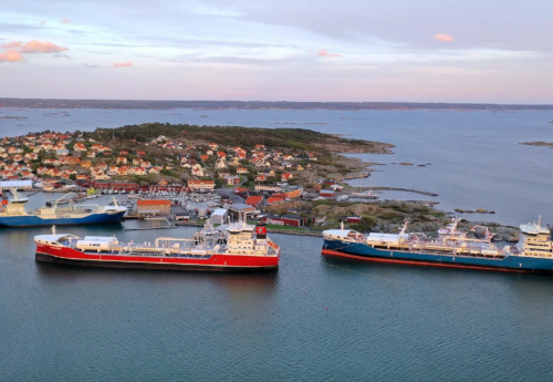 Swedish, Norwegian and Canadian owners co-order four VINGA product tankers