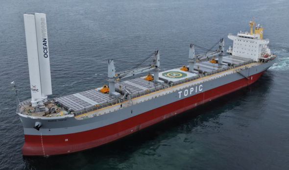 OceanWings rigid wingsail installation completed aboard bulker