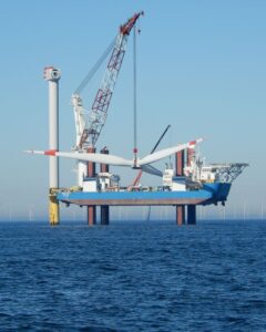 Jack-up vessel