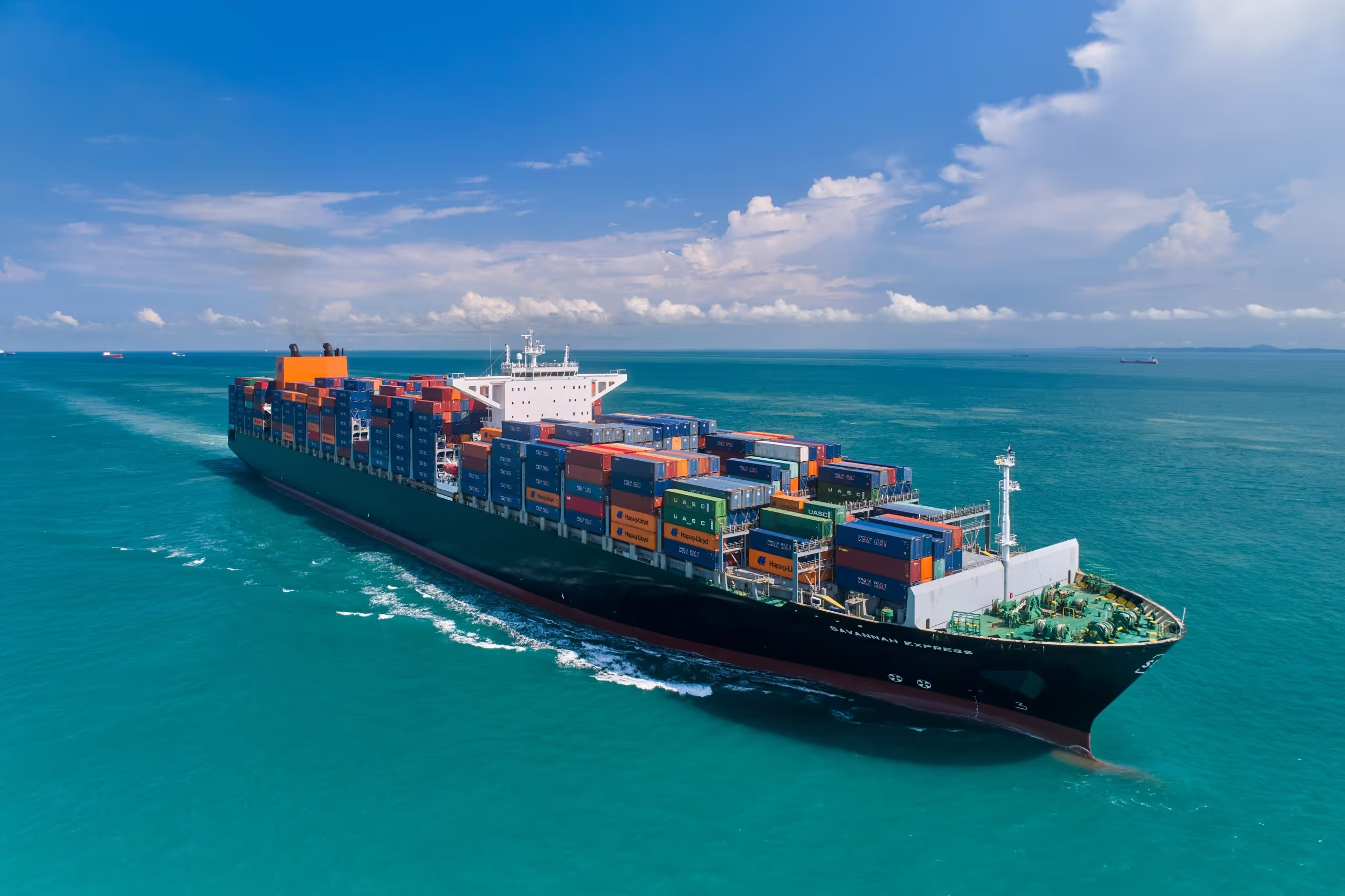 SFL secures $750m Hapag-Lloyd deal for six container vessels